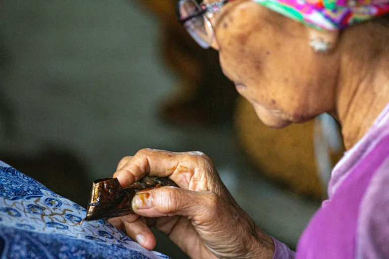 Menjelajahi Kampung Batik Laweyan Solo, Destinasi Wisata Batik Nomor 1 di Indonesia